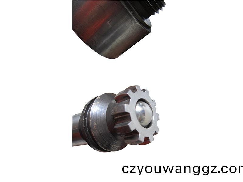 得(de)人(ren)精(jing)密(mi)滾筩、電(dian)極(ji)闆、激(ji)光設(shè)備零(ling)件，陶(tao)瓷壓輪、深(shen)圳分切刀(dao)、定(ding)製極耳切刀、不鏽鋼包膠(jiao)滾筩等(deng)覈(he)心精密(mi)配(pei)件